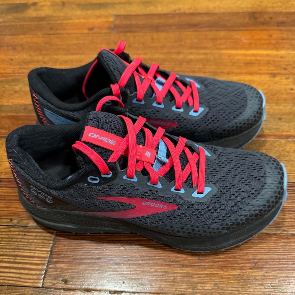 Brooks Women’s Running Shoe size 6.5
